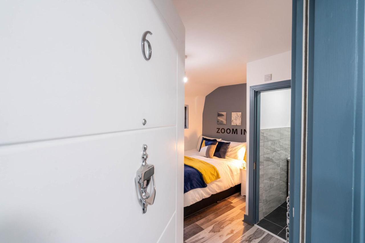 Trendy Studio In Vibrant West Midlands Apartment เบอร์มิงแฮม ภายนอก รูปภาพ